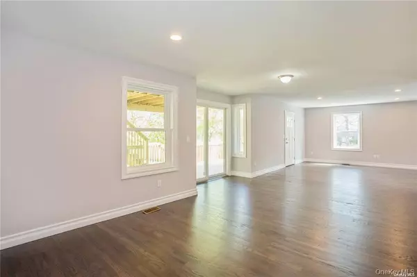 Port Jefferson Station, NY 11776,0 Hedda RD