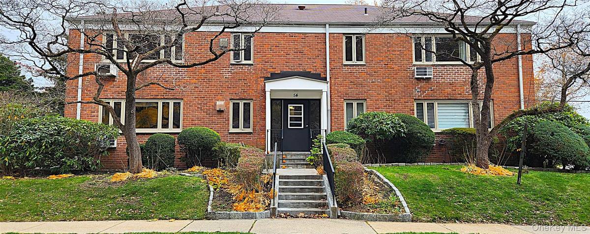 White Plains, NY 10603,54 Lawrence DR #A