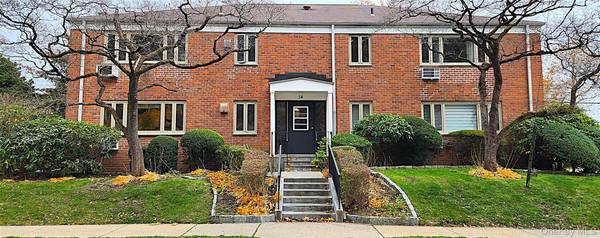 54 Lawrence DR #A, White Plains, NY 10603