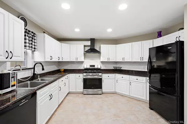 Montgomery, NY 12549,317 Angelo DR