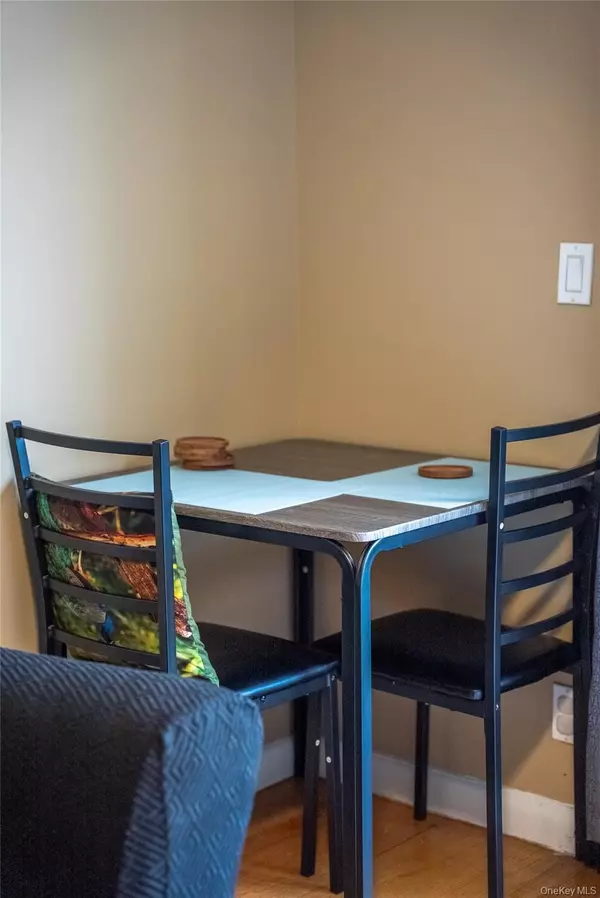 Jamaica Estates, NY 11432,17836 Wexford TER #4F