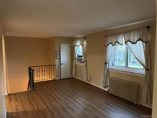 Bellerose, NY 11426,247-41 77th Crescent #B