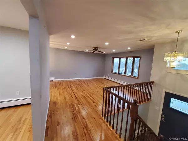 Monroe, NY 10950,8 O Sullivan LN