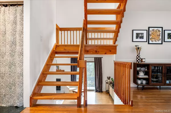 Yorktown Heights, NY 10598,34 Adela CT