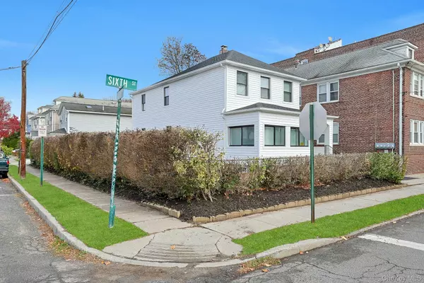 Pelham, NY 10803,119 6th ST