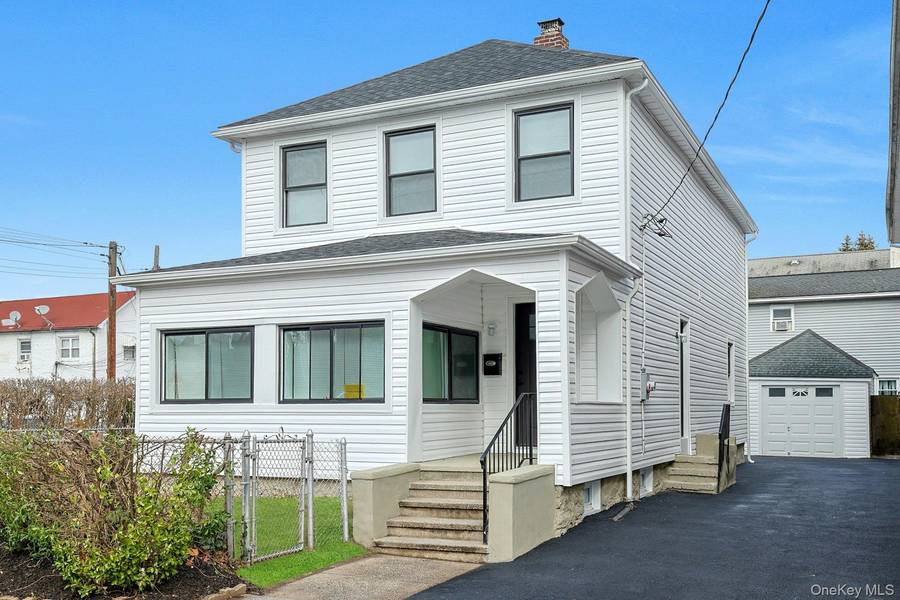 119 6th ST, Pelham, NY 10803