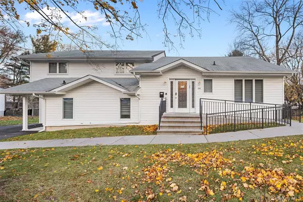 Monsey, NY 10952,104 W Maple AVE