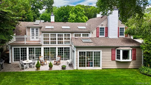 Massapequa, NY 11758,67 Bay DR