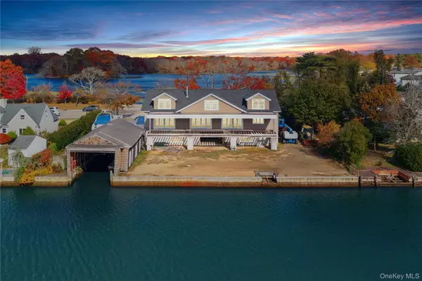 Massapequa, NY 11758,4530 Merrick RD