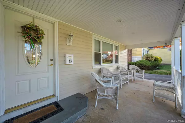 Eastchester, NY 10709,15 Andrew RD