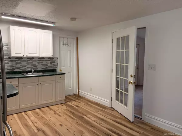 Melville, NY 11747,1 Gilford CT