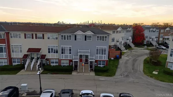 Bronx, NY 10473,163 Surf DR