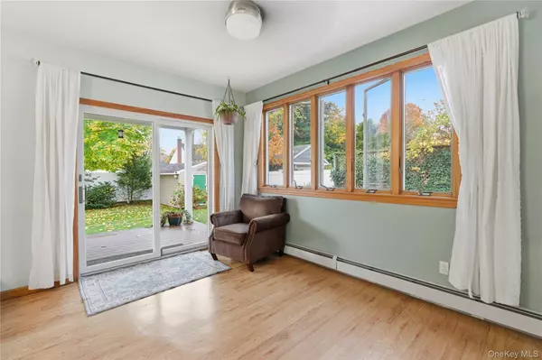 Huntington Station, NY 11746,34 Weston ST