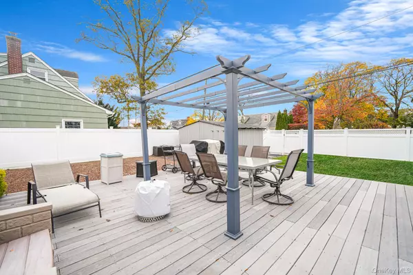 Merrick, NY 11566,1800 Stuyvesant AVE