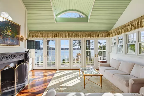 Oyster Bay, NY 11771,508 Centre Island