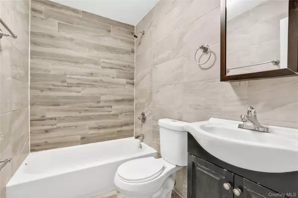 Jamaica, NY 11413,22807 146th AVE #2