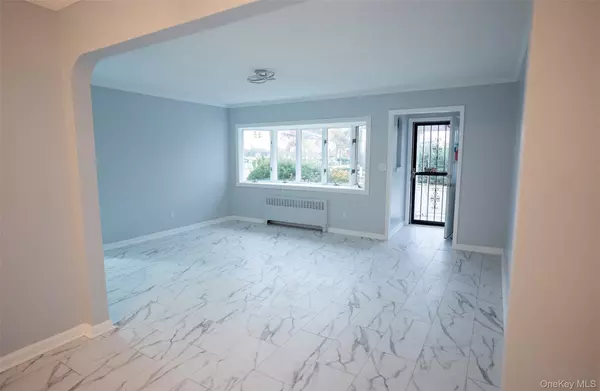 Hempstead, NY 11550,95 Harold AVE