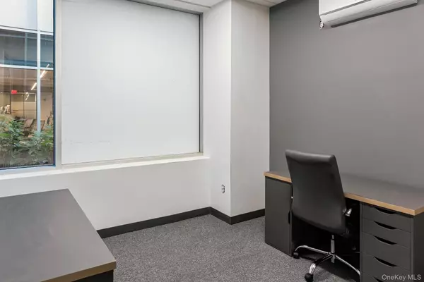 Garden City, NY 11530,1051 Franklin AVE #313-321