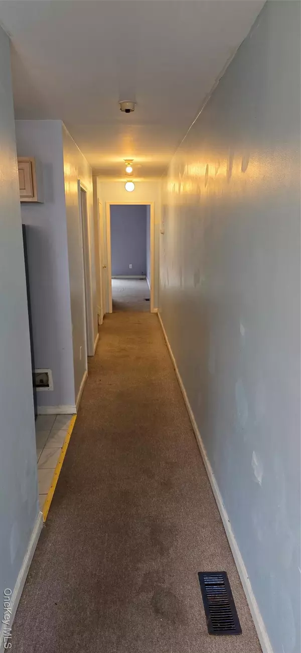 Middletown, NY 10940,11 Jordan LN