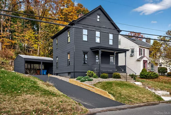 Kingston, NY 12401,139 Linderman AVE