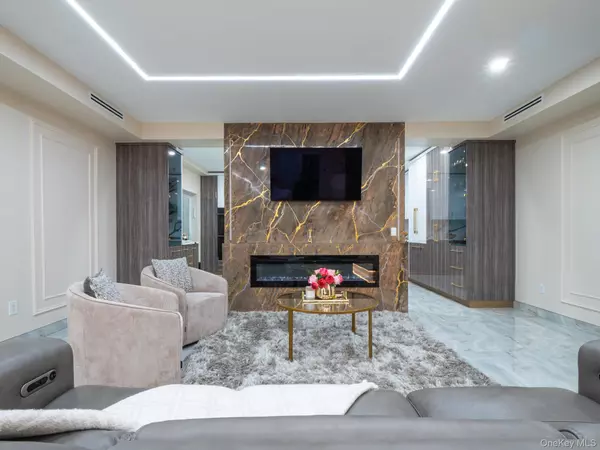 Forest Hills, NY 11375,6501 110th ST