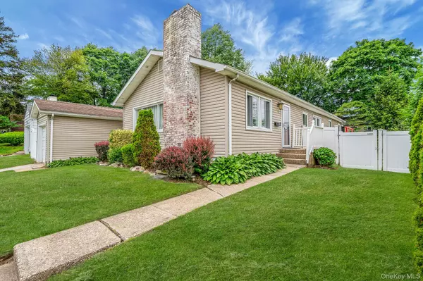 Syosset, NY 11791,5 Willets DR