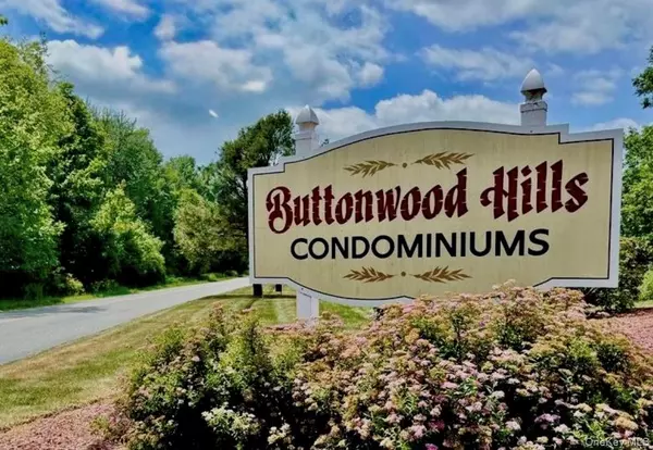 326 Concord LN, Middletown, NY 10940