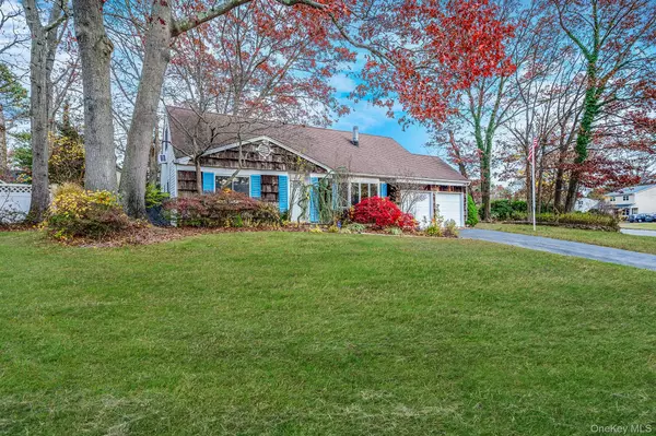 Nesconset, NY 11767,23 Dellmarie LN