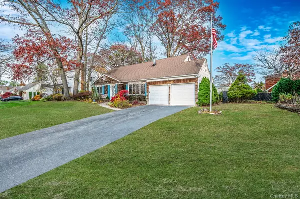 Nesconset, NY 11767,23 Dellmarie LN