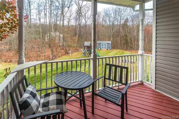 Highland, NY 12528,93 Glen Rock CIR