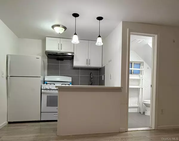 Flushing, NY 11355,5423 153rd ST