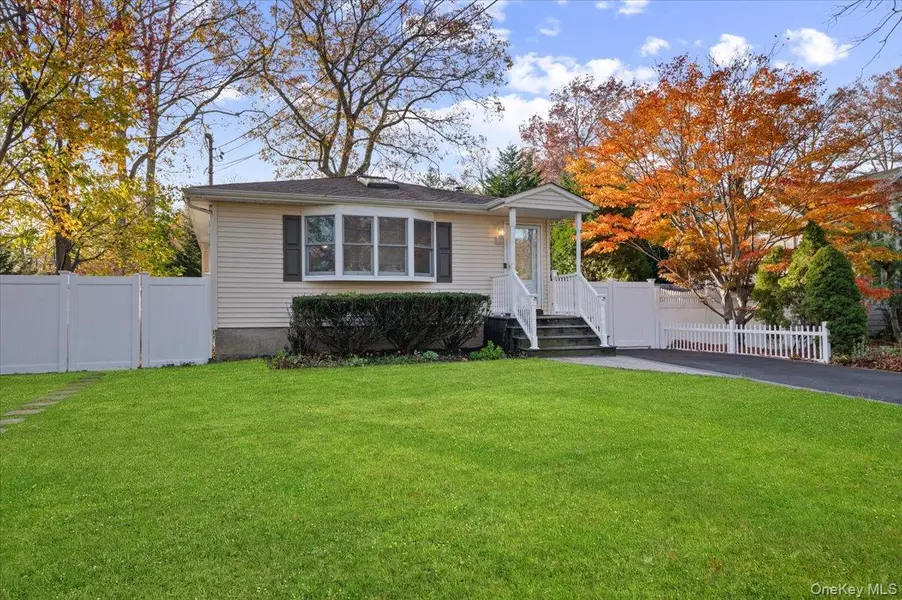 214 Harrison AVE, Miller Place, NY 11764