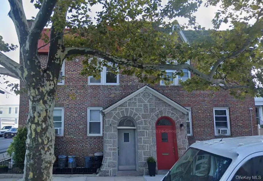 Glendale, NY 11385,79-80 77 RD