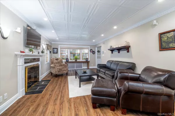 Rockville Centre, NY 11570,452 Westminster RD