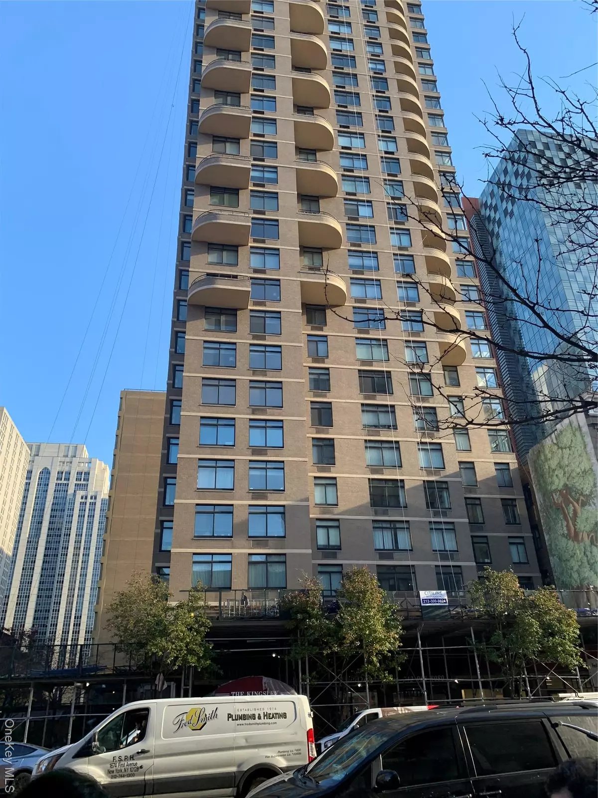 New York (manhattan), NY 10021,400 east 70 street ST #3501