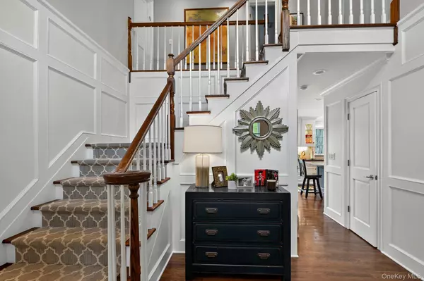 North Salem, NY 10560,14 Deer Run CT