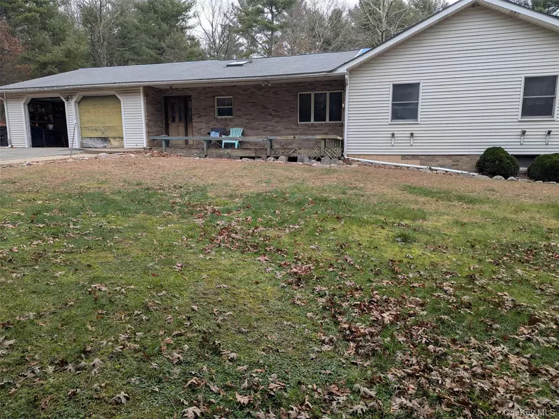 152 Old Forestburgh RD, Sparrowbush, NY 12780