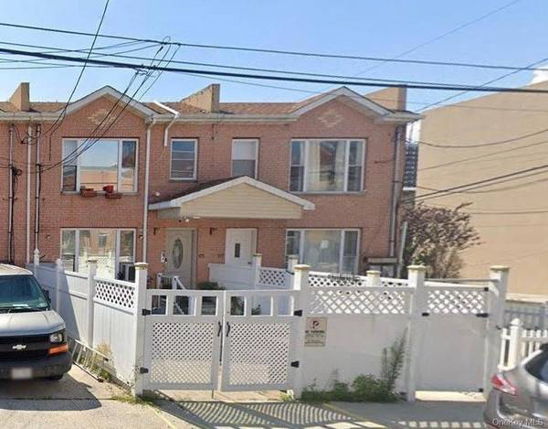 175 Beach 29th ST, Far Rockaway, NY 11691
