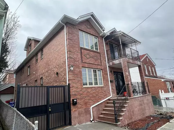 1118 124th ST, College Point, NY 11356