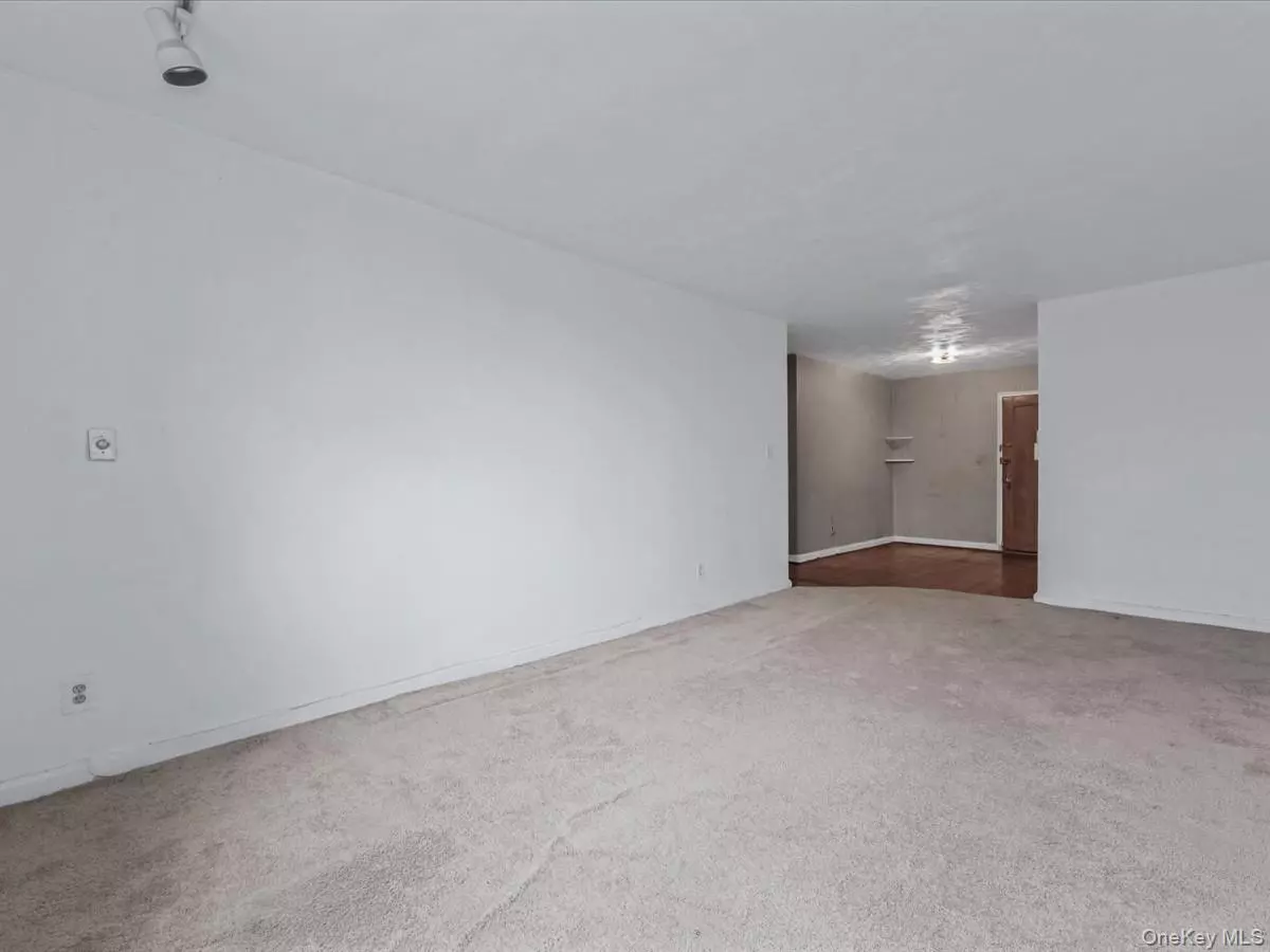 Flushing, NY 11354,2625 Union ST #6A