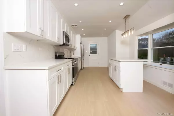 Bohemia, NY 11716,741 Ocean AVE