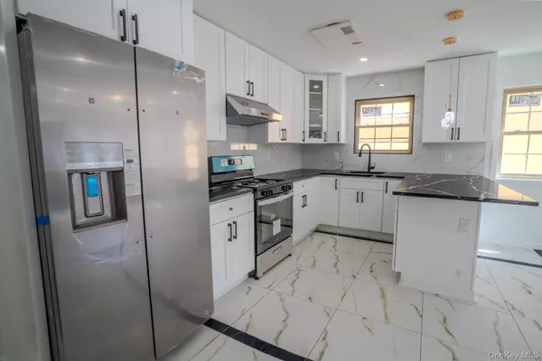 109-65 141 ST #1, Jamaica, NY 11435