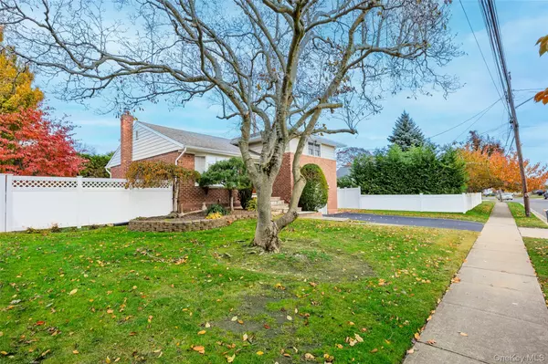 Massapequa Park, NY 11762,78 Scott ST