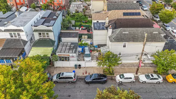 Brooklyn, NY 11236,9024 Avenue L