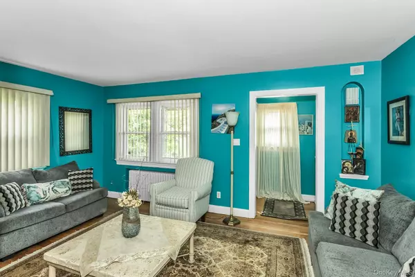 Valley Stream, NY 11580,33 Cleveland ST