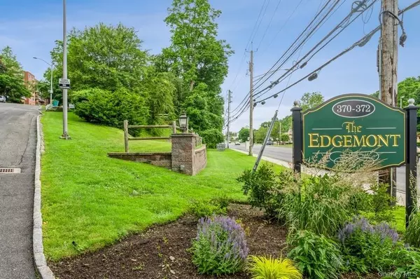 372 Central Park AVE #2E, Scarsdale, NY 10583