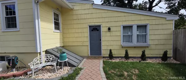 East Setauket, NY 11733,Address not disclosed