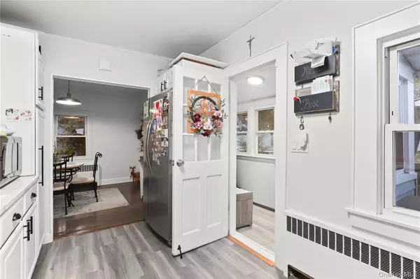 Yorktown Heights, NY 10598,5 Ross DR