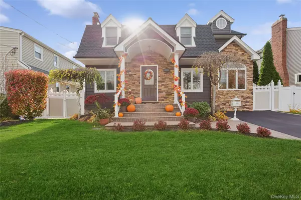 2490 Orange ST, Bellmore, NY 11710