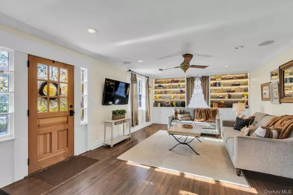 Bayport, NY 11705,105 Academy ST